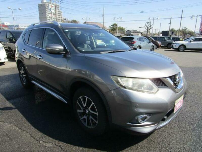 X-TRAIL