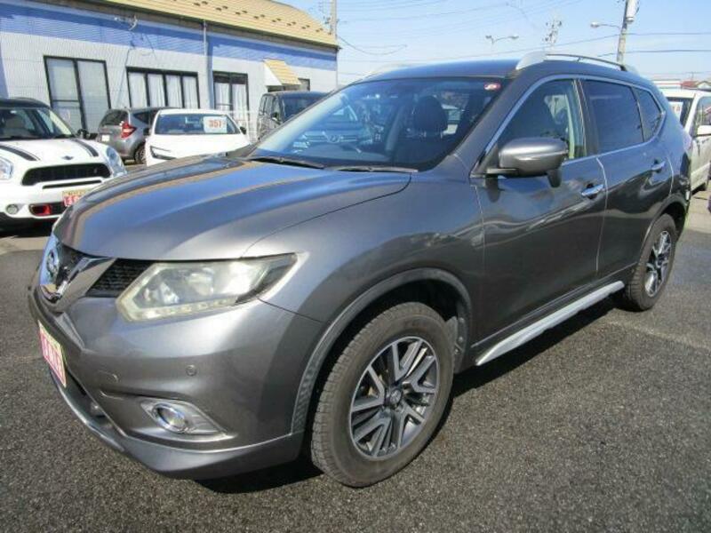 X-TRAIL