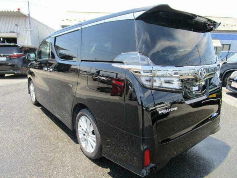 VELLFIRE