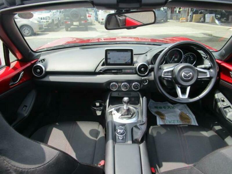 ROADSTER