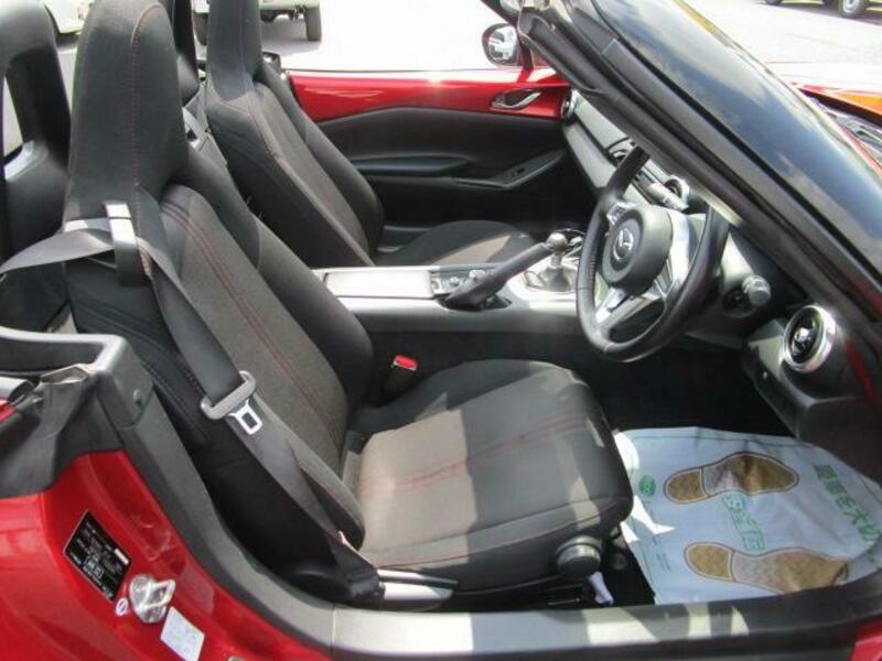 ROADSTER