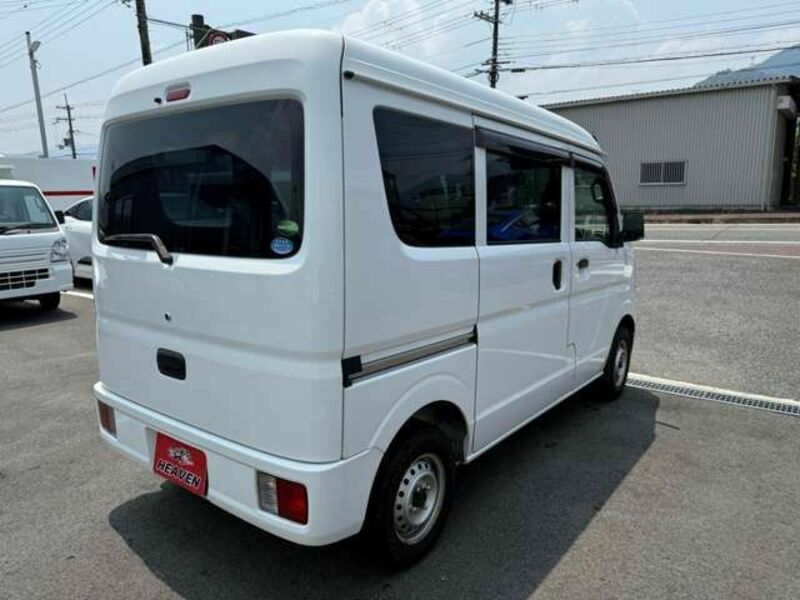 MINICAB VAN