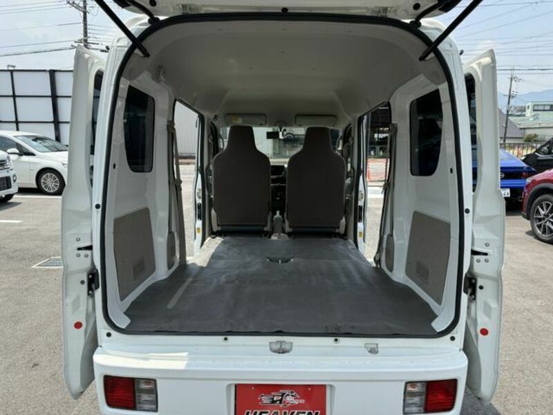 MINICAB VAN