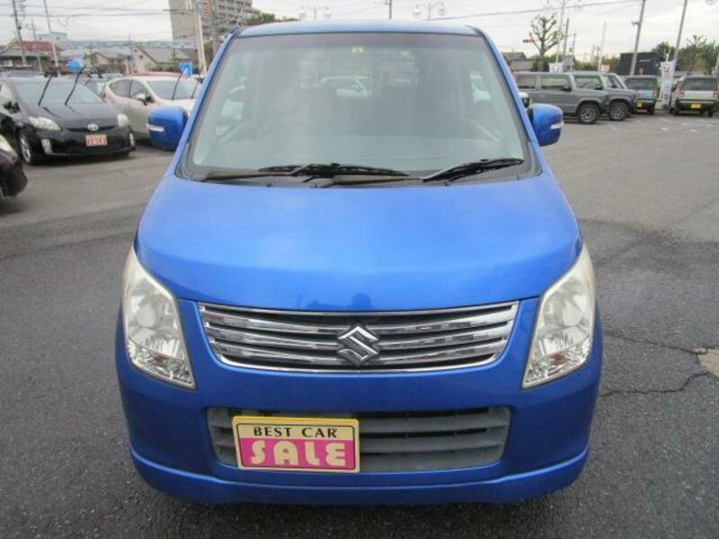 WAGON R