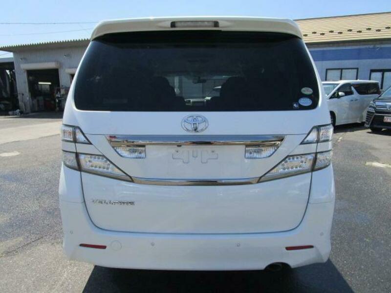VELLFIRE