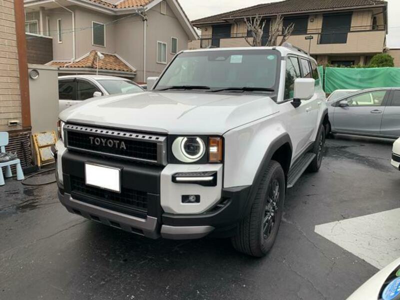 LAND CRUISER 250