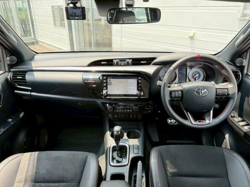 HILUX
