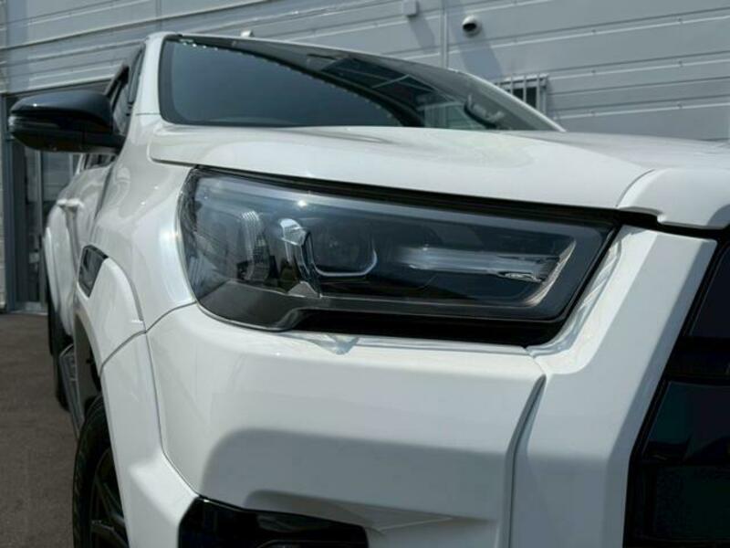 HILUX