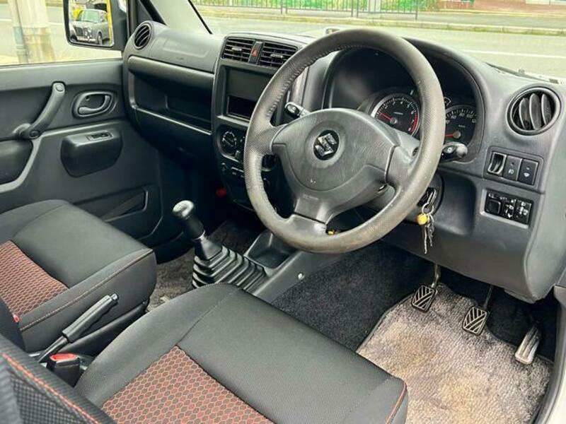 JIMNY SIERRA