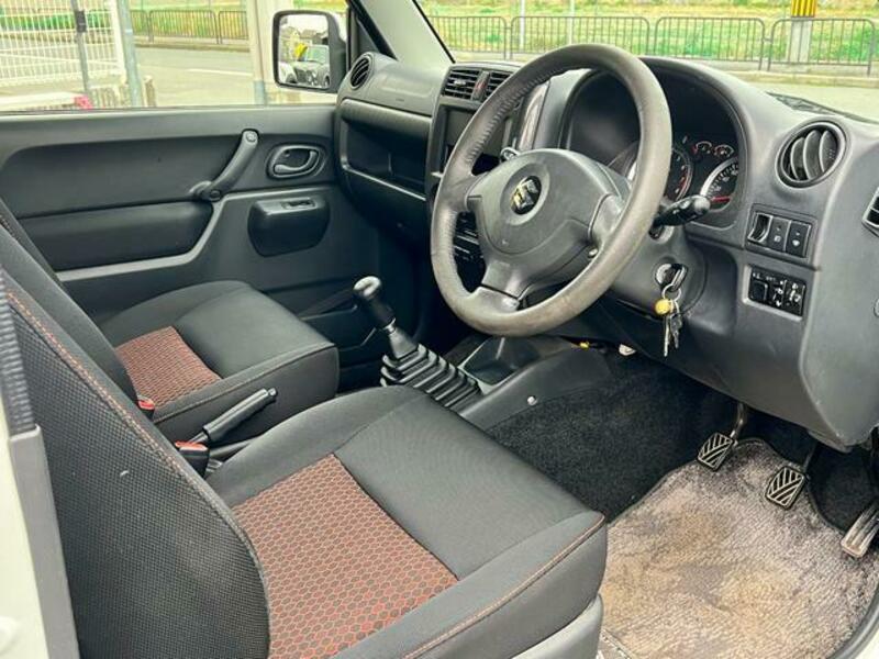 JIMNY SIERRA
