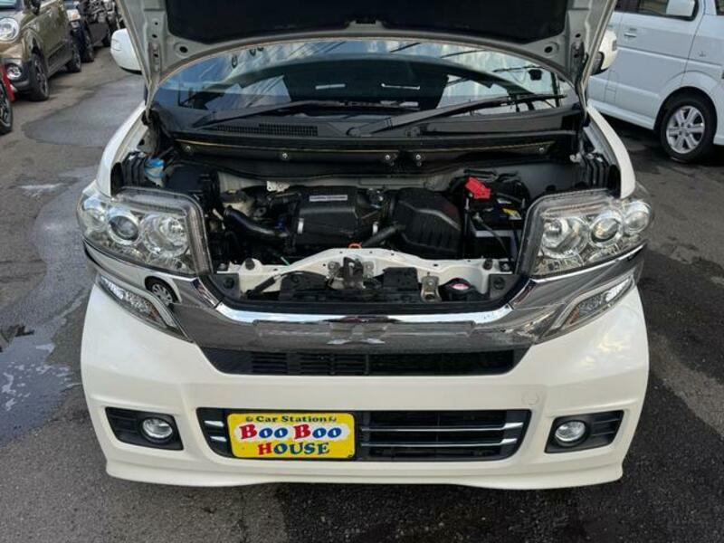 N BOX CUSTOM