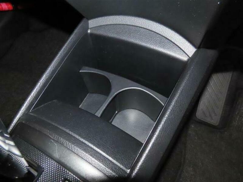 COROLLA AXIO