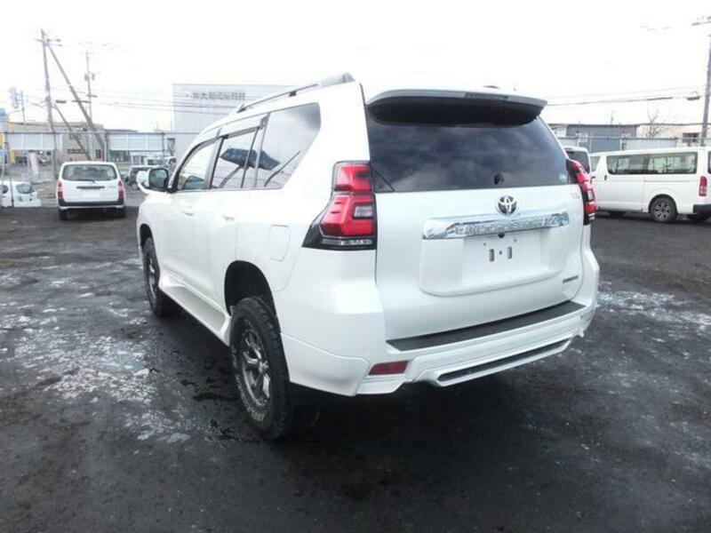 LAND CRUISER PRADO