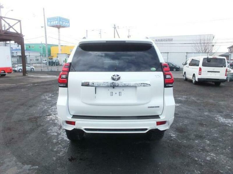 LAND CRUISER PRADO