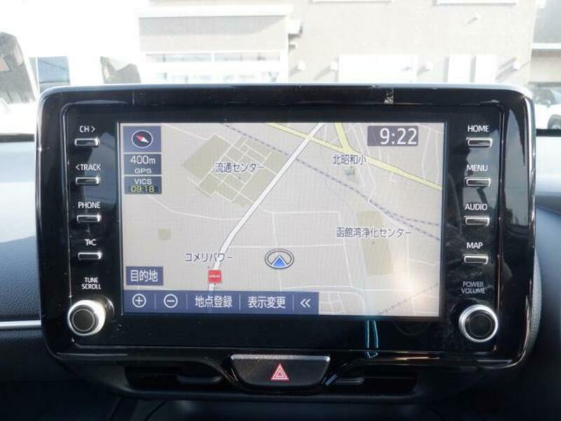 YARIS CROSS