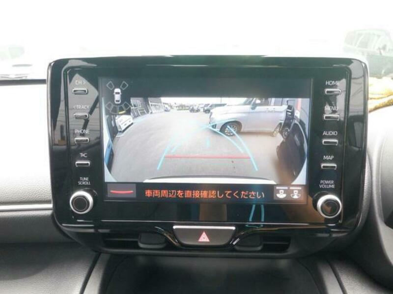 YARIS CROSS