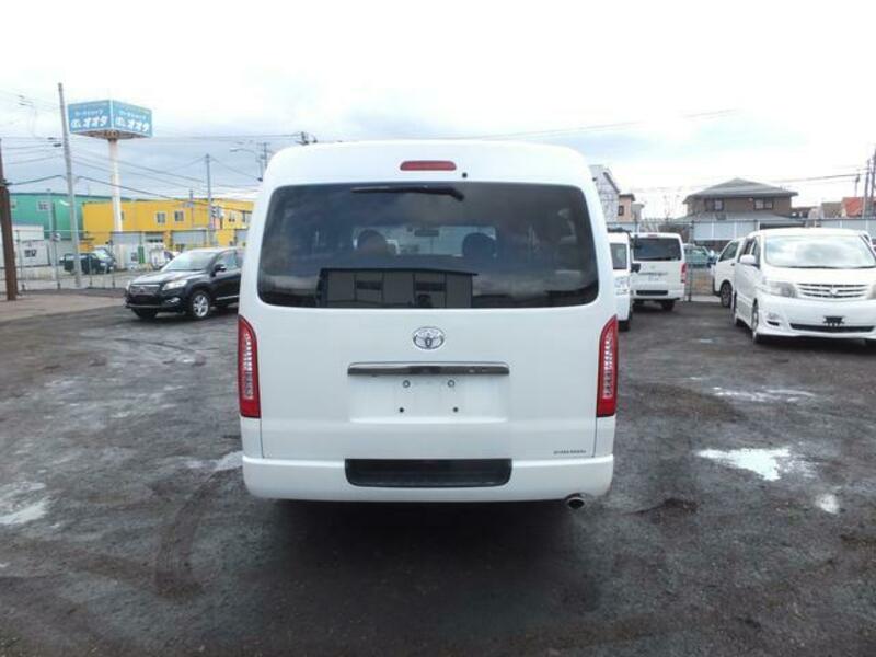 HIACE VAN