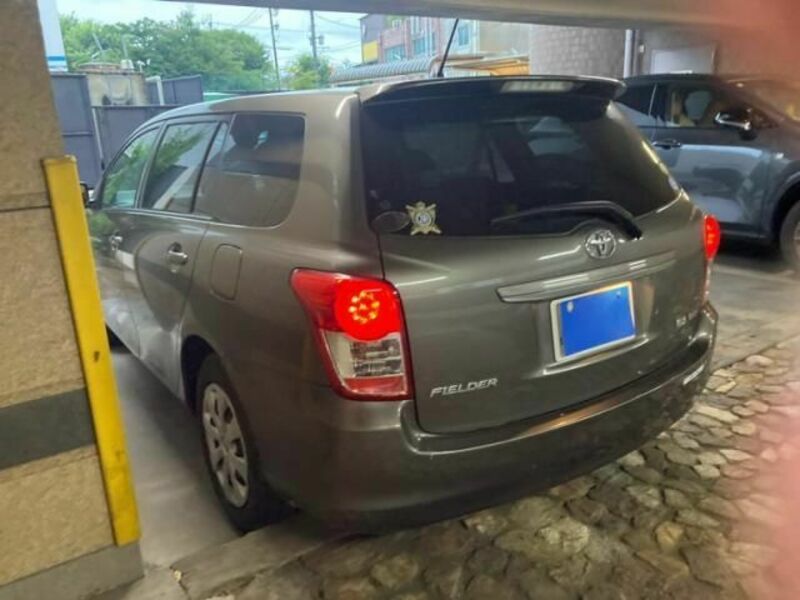 COROLLA FIELDER