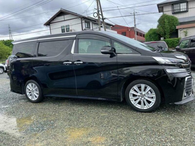VELLFIRE