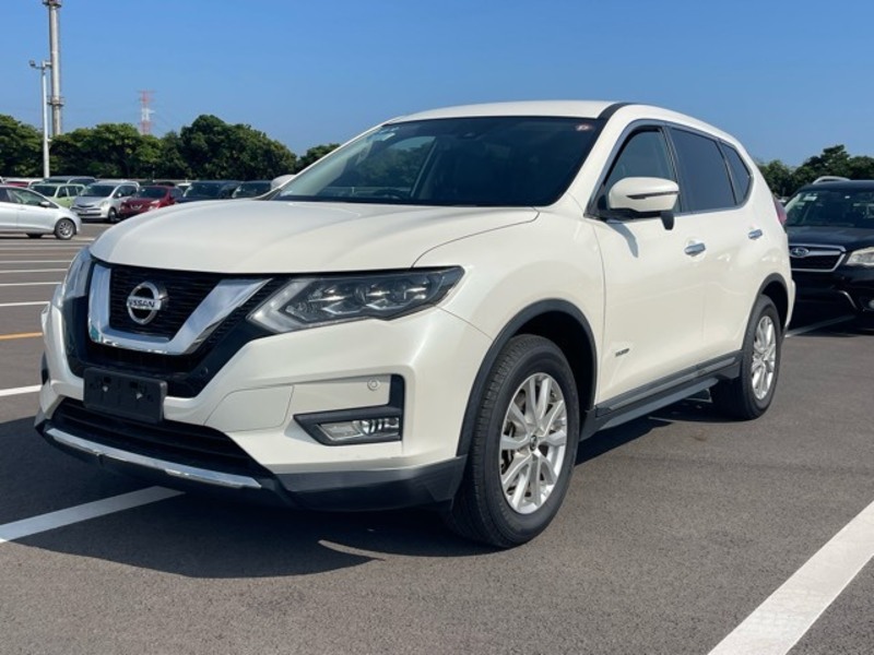 X-TRAIL-0