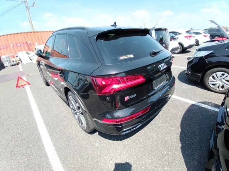 SQ5