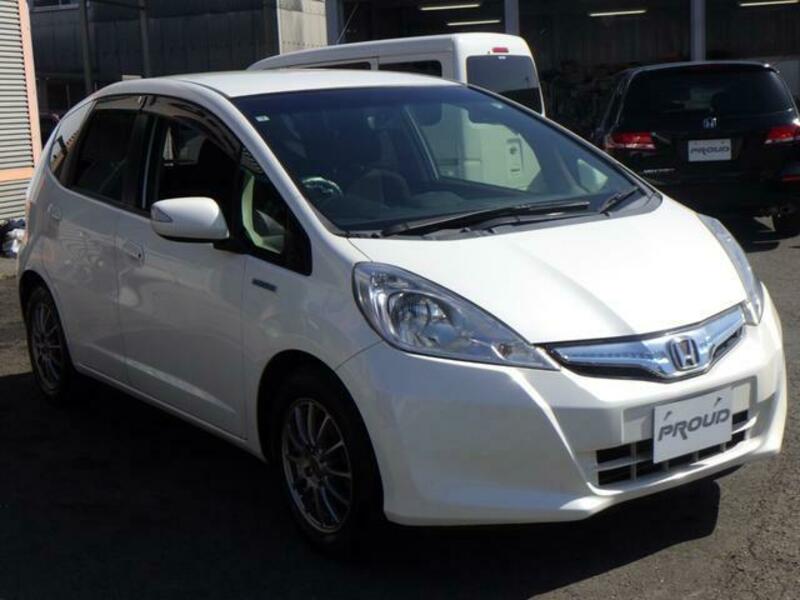 FIT HYBRID