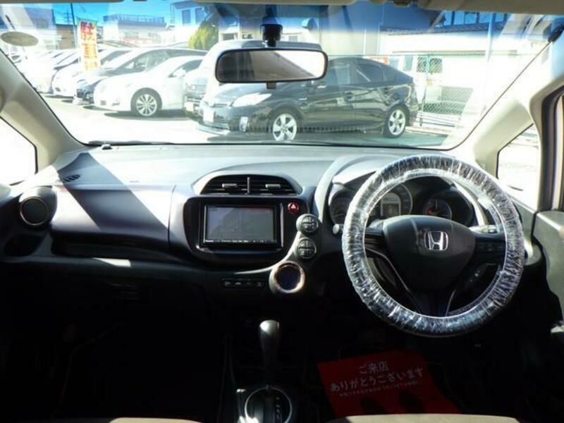 FIT HYBRID
