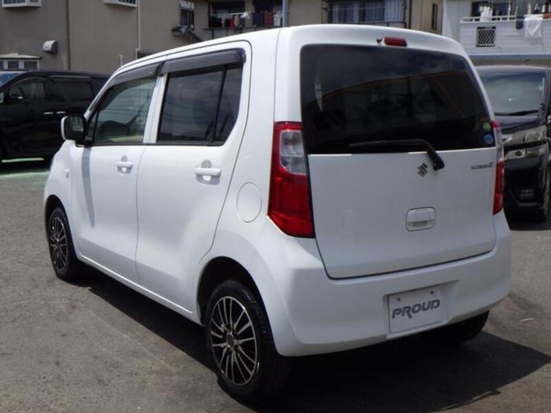 WAGON R
