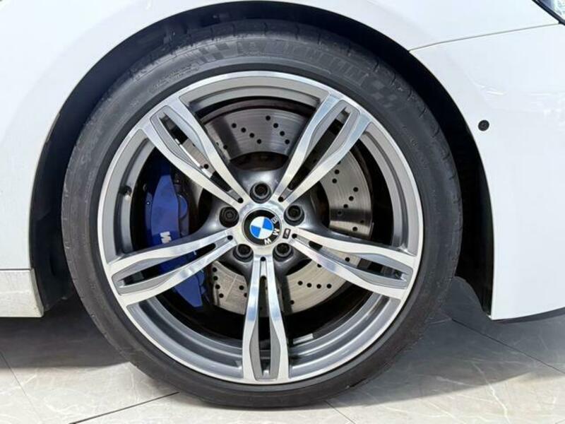 M6