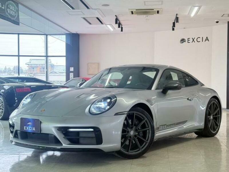 911