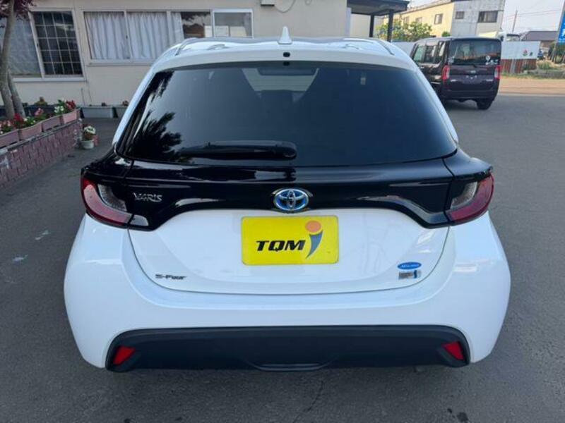 YARIS