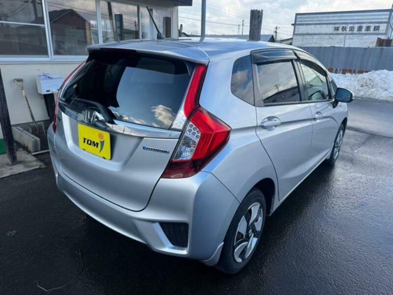 FIT HYBRID