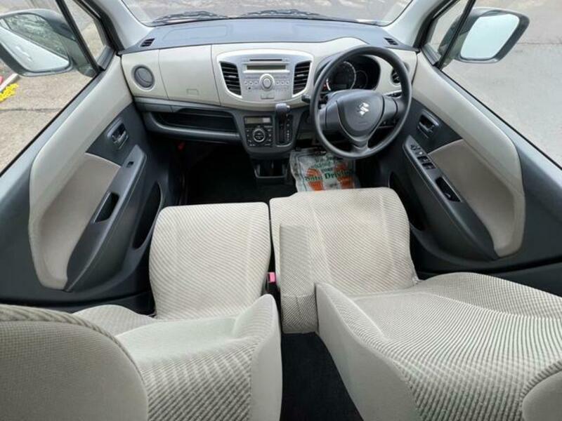WAGON R