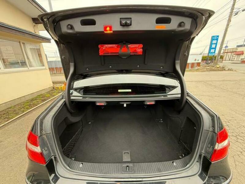 E-CLASS