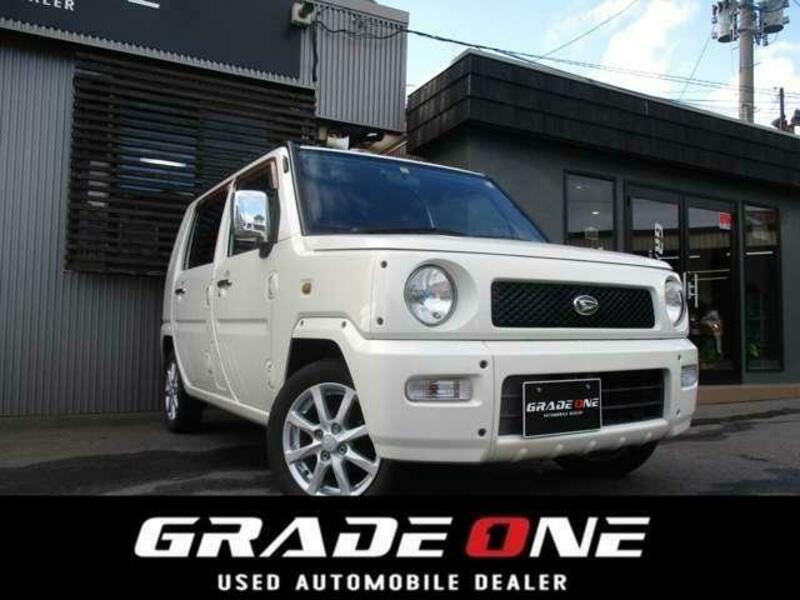 DAIHATSU NAKED