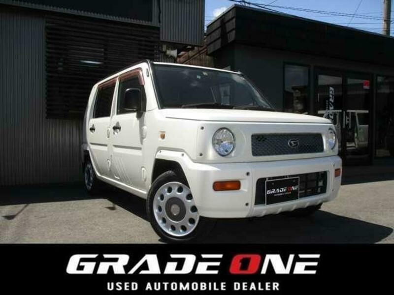 DAIHATSU NAKED