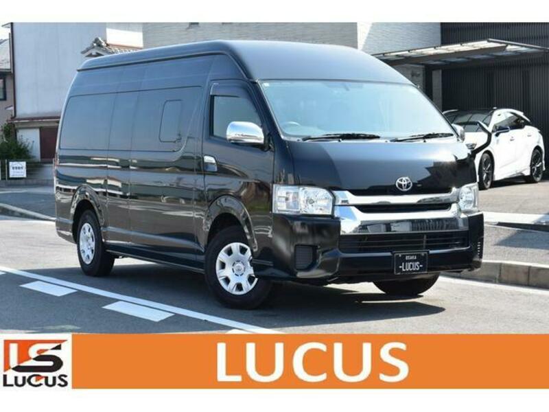 TOYOTA HIACE WAGON
