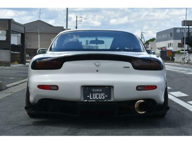 EFINI RX-7