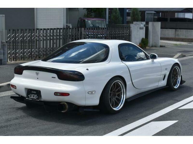 EFINI RX-7