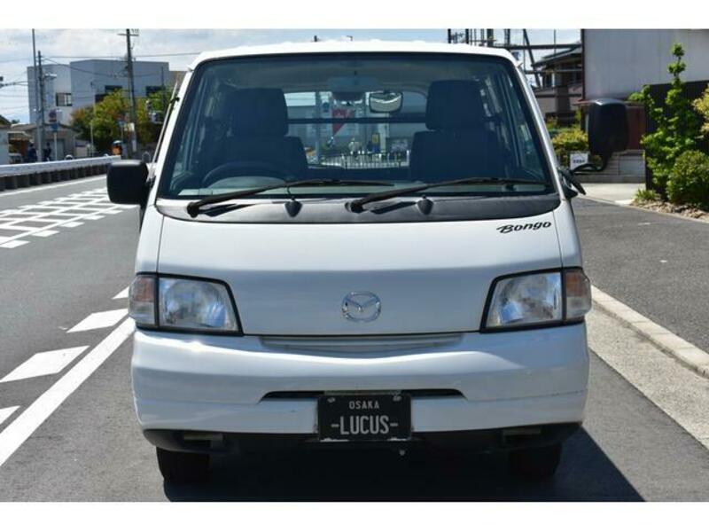 BONGO VAN