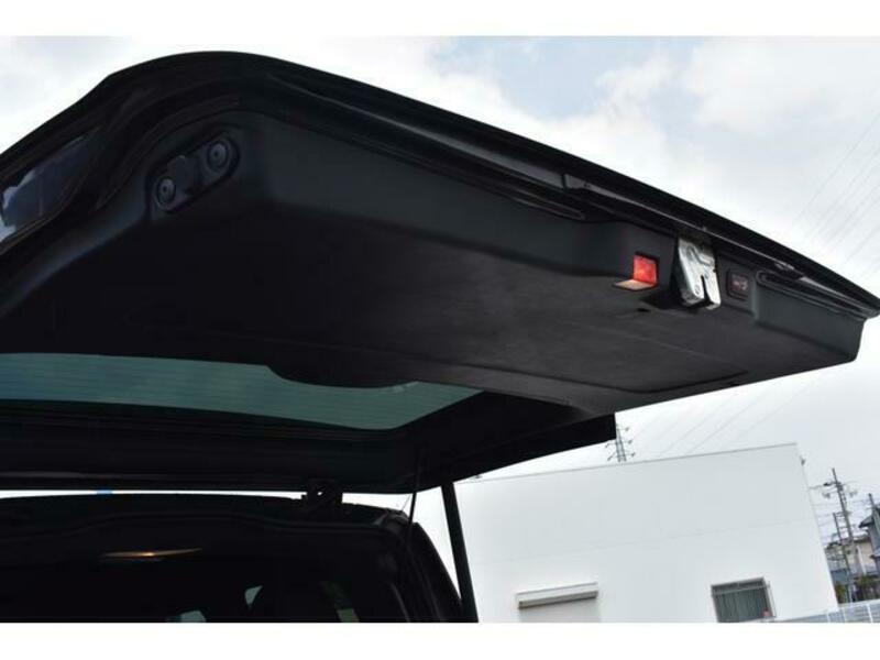 V-CLASS