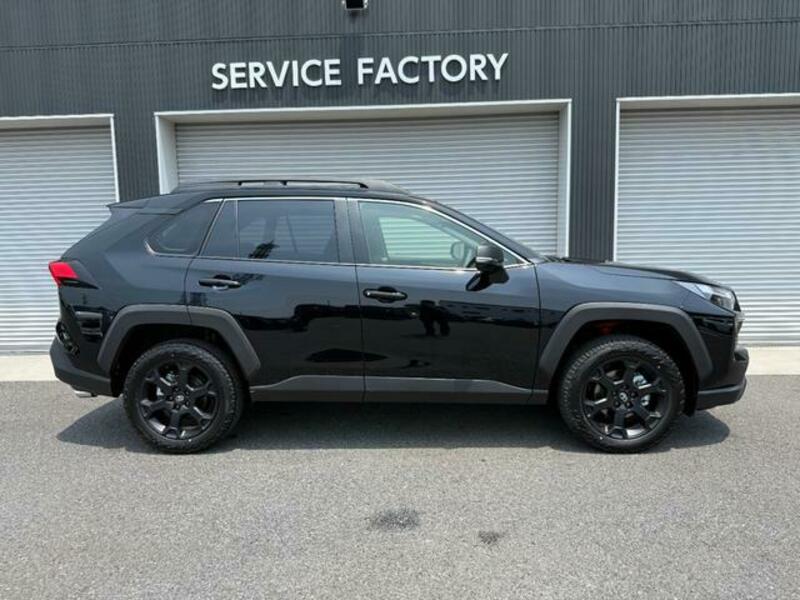 RAV4