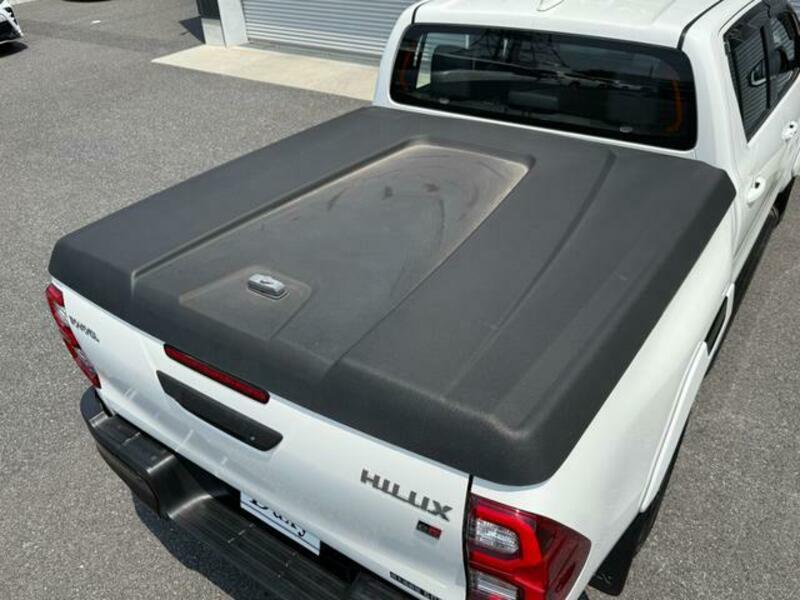 HILUX