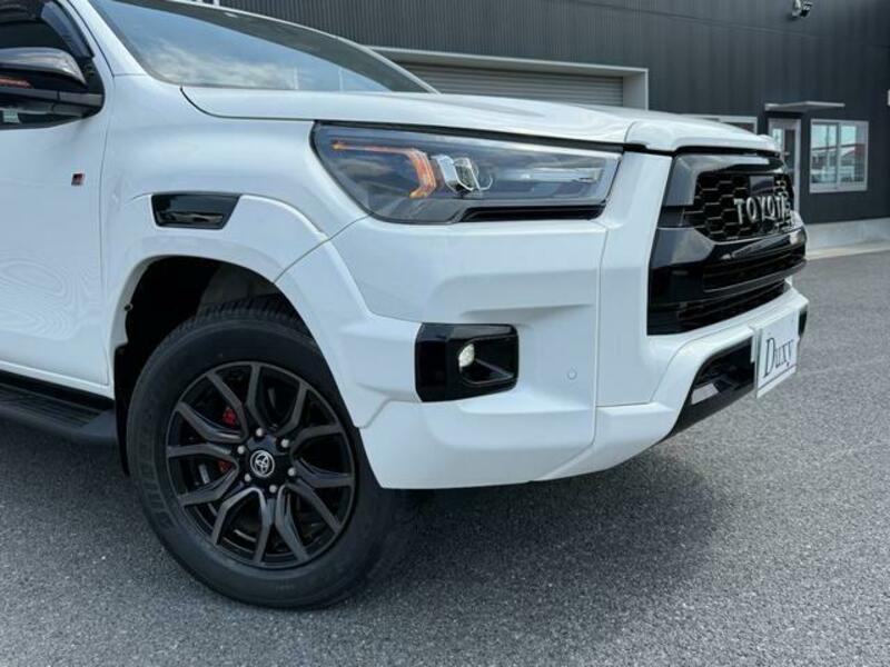 HILUX