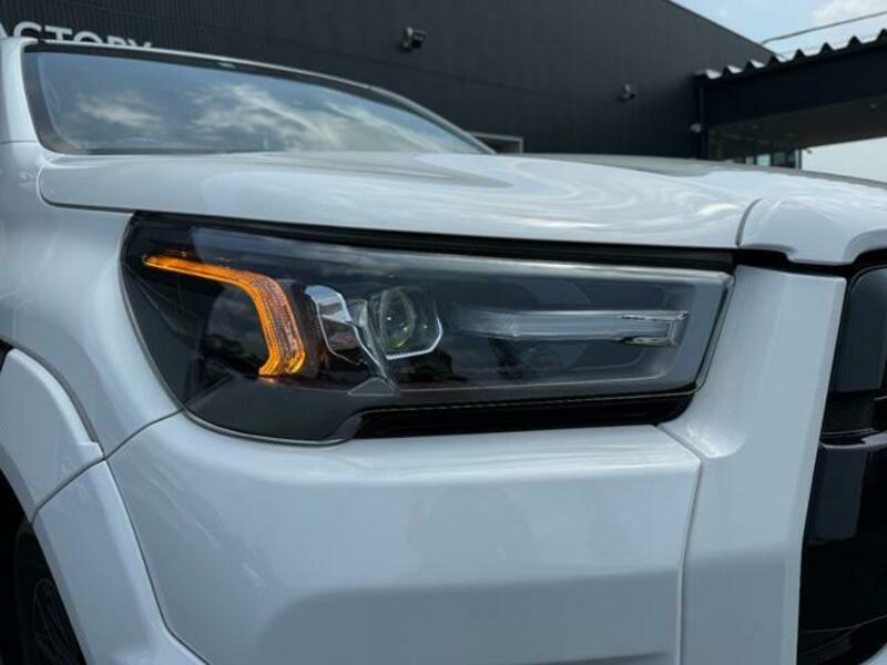 HILUX