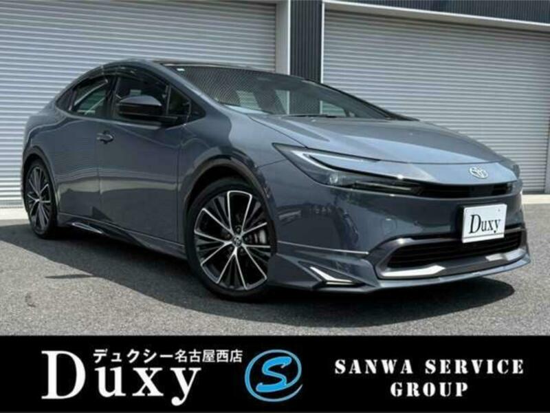 TOYOTA PRIUS