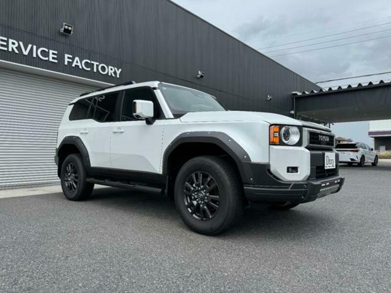 LAND CRUISER 250
