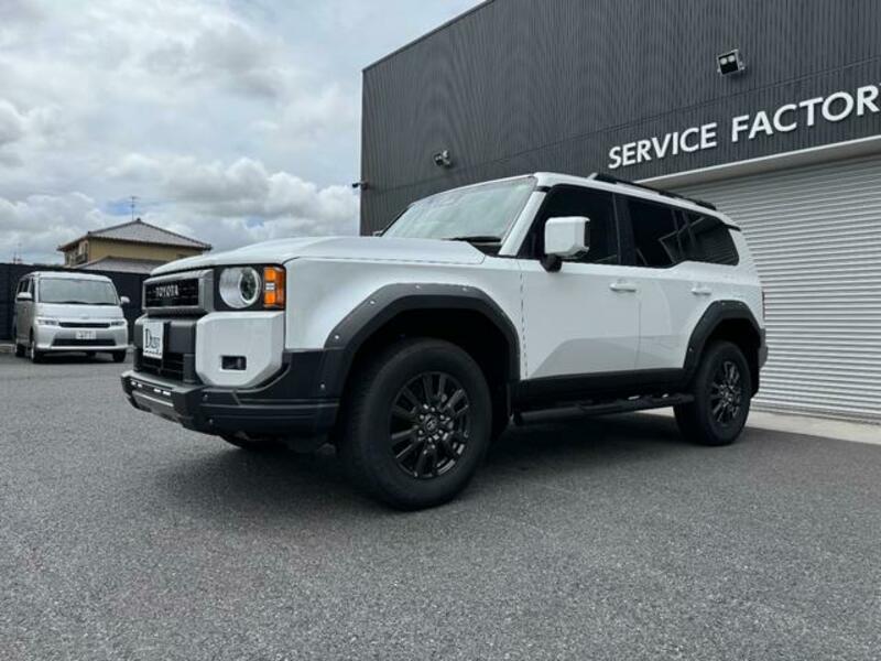 LAND CRUISER 250