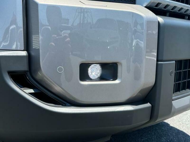 LAND CRUISER 250