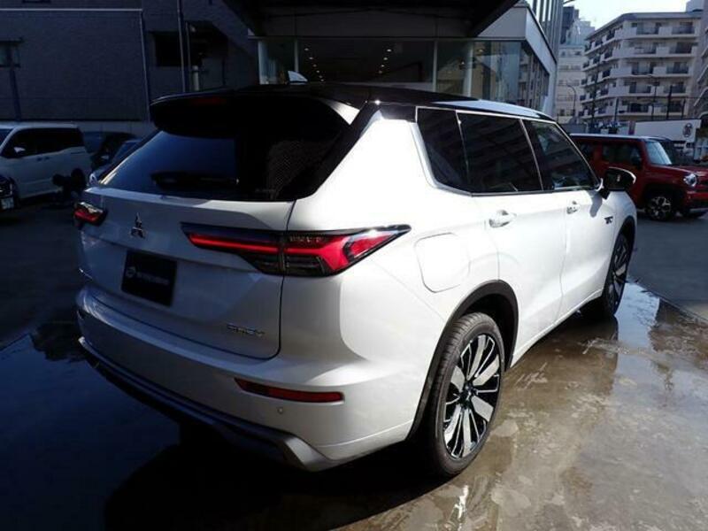 OUTLANDER PHEV